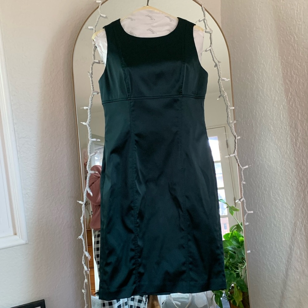 Green evening cocktail dress